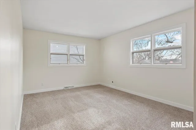 $249,900 | 2357 Grinnell Drive, Springfield, IL 62704