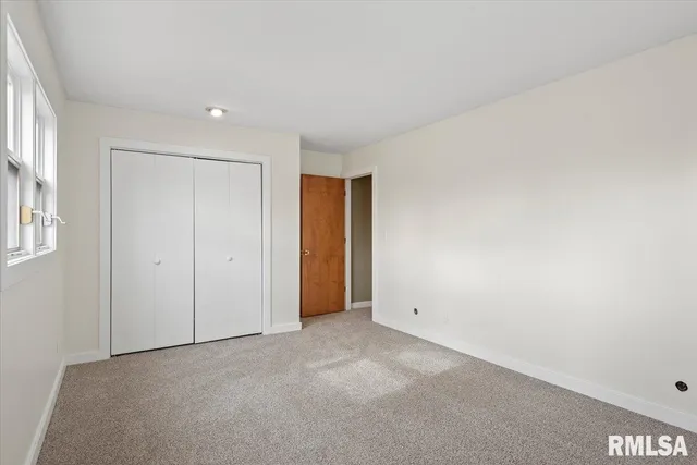 $249,900 | 2357 Grinnell Drive, Springfield, IL 62704