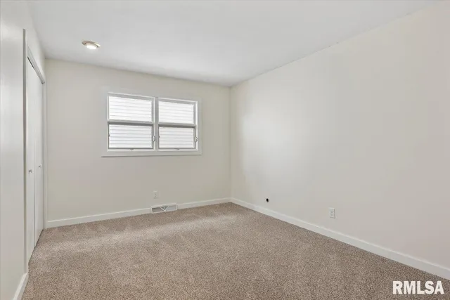 $249,900 | 2357 Grinnell Drive, Springfield, IL 62704