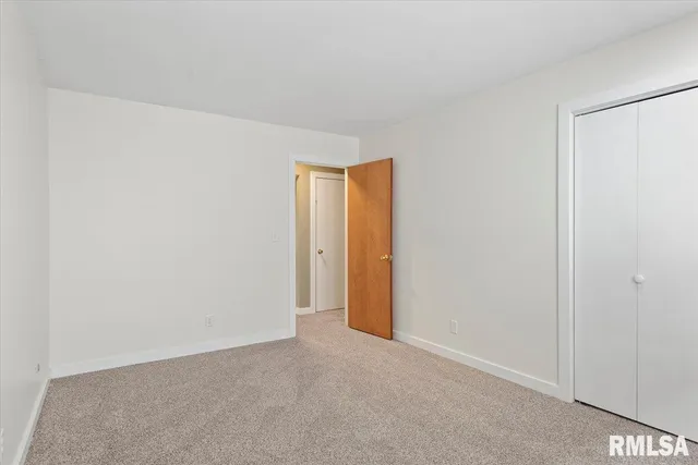 $249,900 | 2357 Grinnell Drive, Springfield, IL 62704