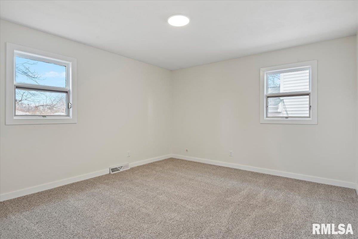 2357 Grinnell Drive Springfield, IL 62704 - Photo 16 of 27