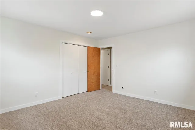 $249,900 | 2357 Grinnell Drive, Springfield, IL 62704