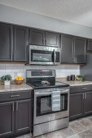 $265,000 | 402 West Sheridan Drive, Eldridge, IA 52748