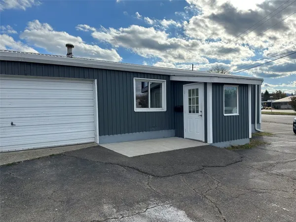 $2,200 | 317 Harrison Avenue, Endicott, NY 13760