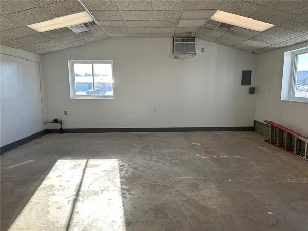 $2,200 | 317 Harrison Avenue, Endicott, NY 13760