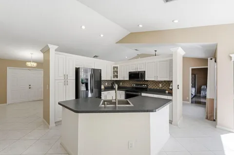 $690,000 | 9577 Majestic Way, Boynton Beach, FL 33437