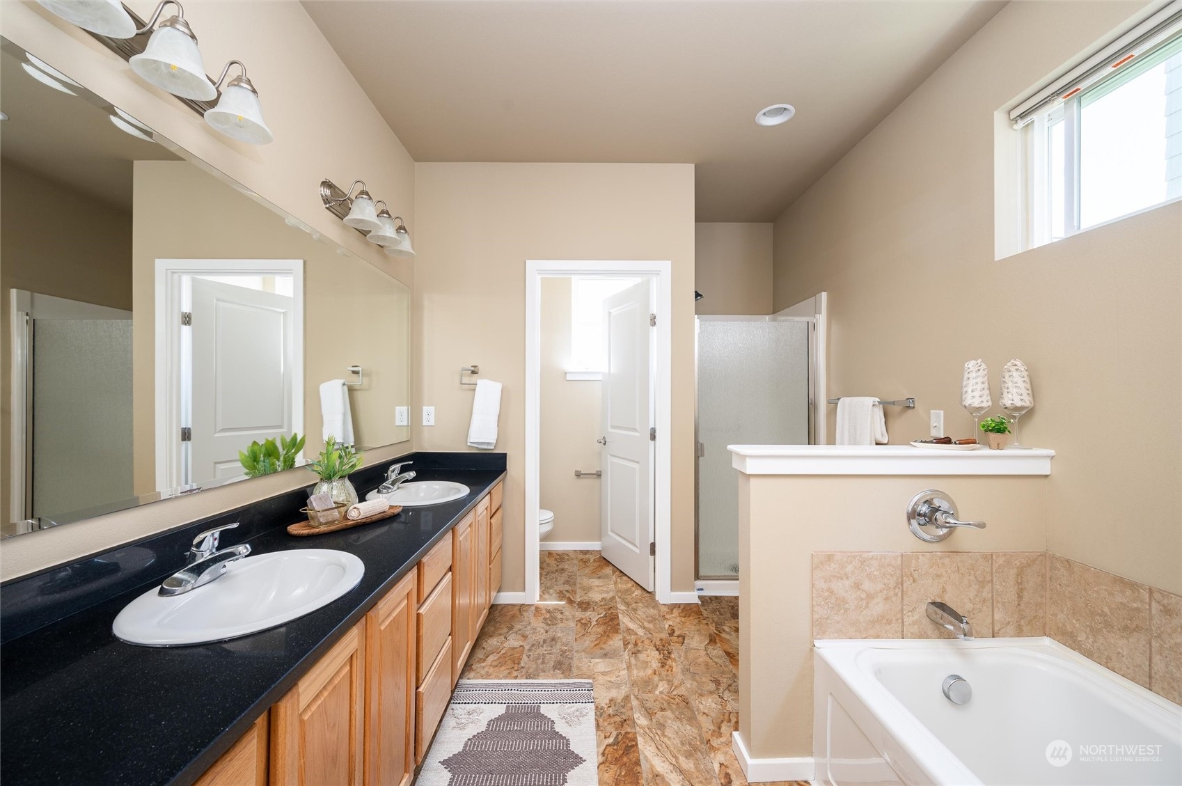 2098 Roxy Loop Ferndale, WA 98248 - Photo 20 of 40 Gallery Image 20