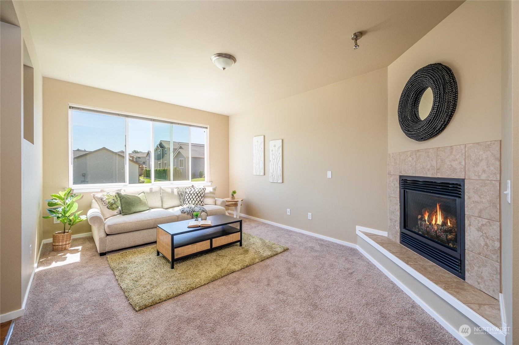 2098 Roxy Loop Ferndale, WA 98248 - Photo 4 of 40 Gallery Image 4
