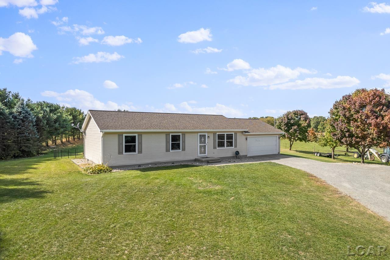 6710 Norvell Road Brooklyn, MI 49230 - Photo 6 of 36 50092444-5.JPG