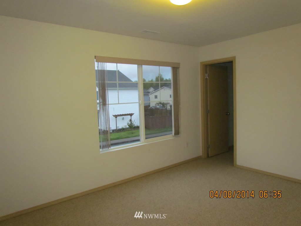 2803 Southeast 4th Street Renton, WA 98056 - Photo 12 of 19