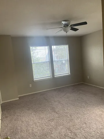 $1,870 | 380 Wetzel, Kyle, TX 78640