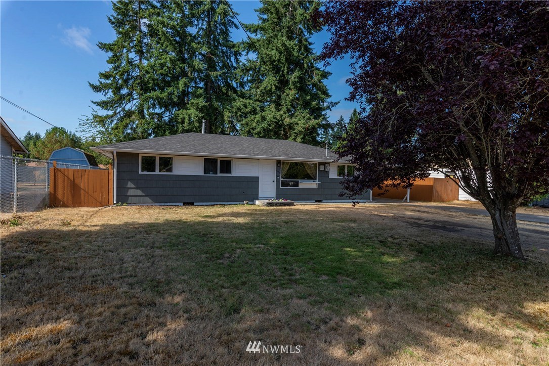 11722 Military Road Southwest Lakewood, WA 98498 - Photo 2 of 25 Gallery Image 2