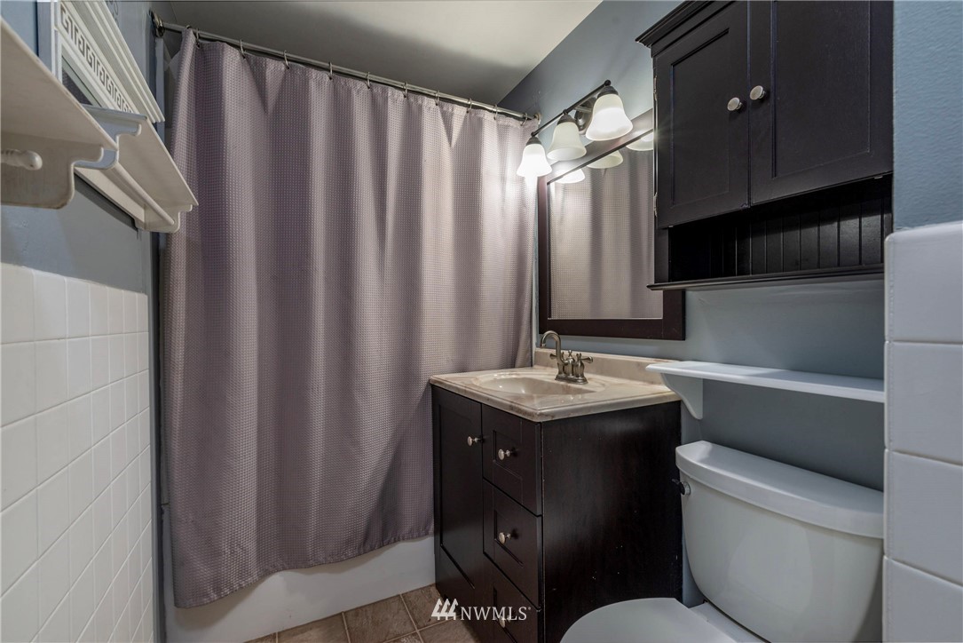 11722 Military Road Southwest Lakewood, WA 98498 - Photo 14 of 25 Gallery Image 14