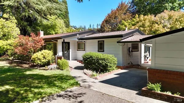 $1,995,000 | 109 Glass Mountain Lane, St. Helena, CA 94574