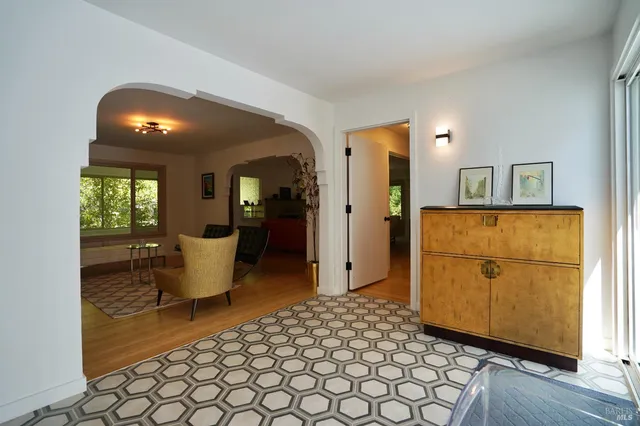 $1,995,000 | 109 Glass Mountain Lane, St. Helena, CA 94574