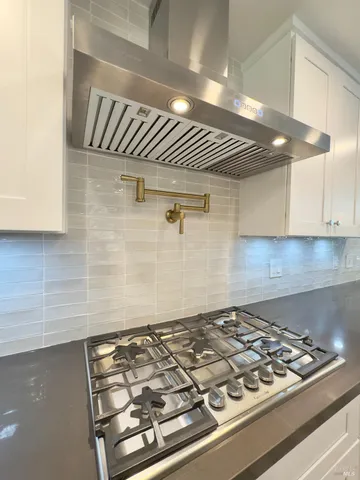 $1,995,000 | 109 Glass Mountain Lane, St. Helena, CA 94574