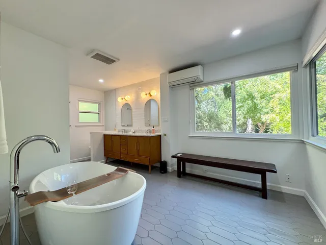 $1,995,000 | 109 Glass Mountain Lane, St. Helena, CA 94574