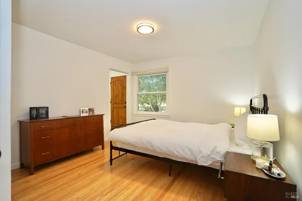 $1,995,000 | 109 Glass Mountain Lane, St. Helena, CA 94574