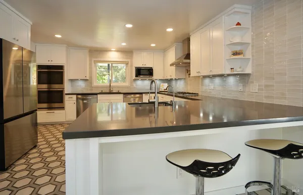 $1,995,000 | 109 Glass Mountain Lane, St. Helena, CA 94574