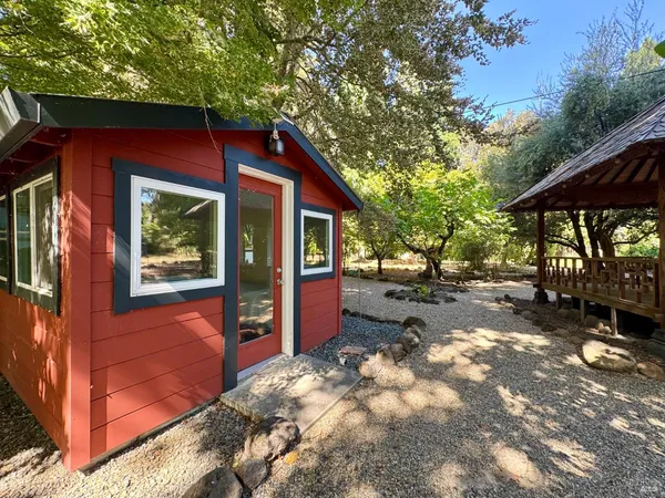 $1,995,000 | 109 Glass Mountain Lane, St. Helena, CA 94574