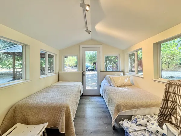 $1,995,000 | 109 Glass Mountain Lane, St. Helena, CA 94574