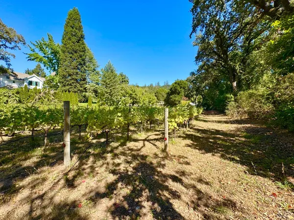 $1,995,000 | 109 Glass Mountain Lane, St. Helena, CA 94574