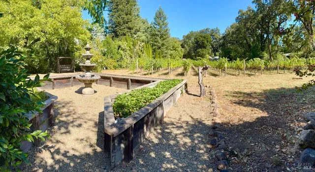 $1,995,000 | 109 Glass Mountain Lane, St. Helena, CA 94574