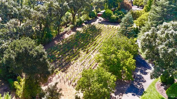 $1,995,000 | 109 Glass Mountain Lane, St. Helena, CA 94574
