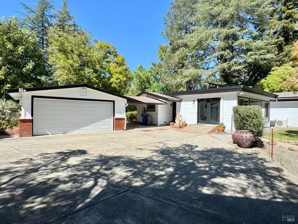 $1,995,000 | 109 Glass Mountain Lane, St. Helena, CA 94574