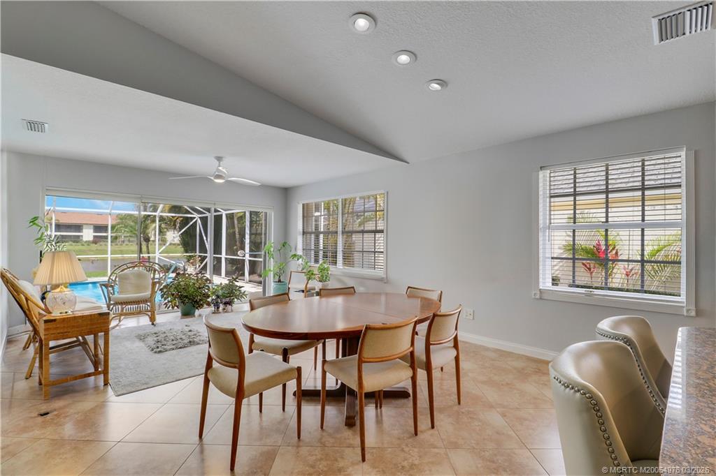 107 Brier Circle Jupiter, FL 33458 - Photo 16 of 36