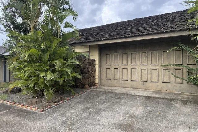 $855,000 | 94-1176 Mohalu Street, Waipahu, HI 96797