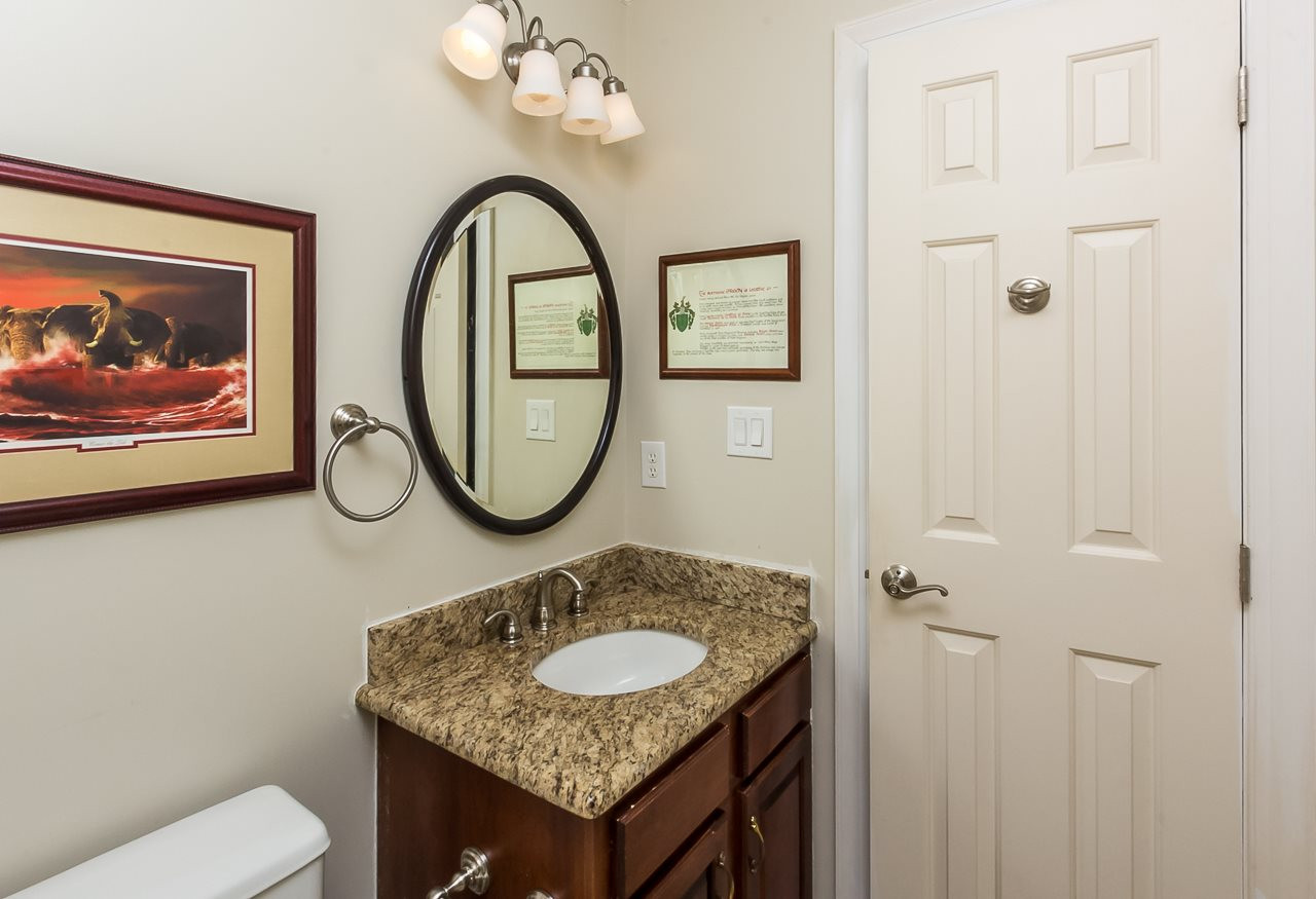 11916 Radner Way Raleigh, NC 27613 - Photo 16 of 29 Photo 16