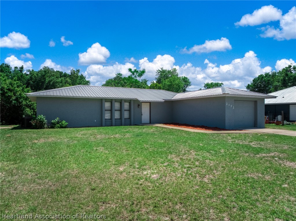 2892 North Bowden Road Avon Park, FL 33825 - Photo 2 of 41