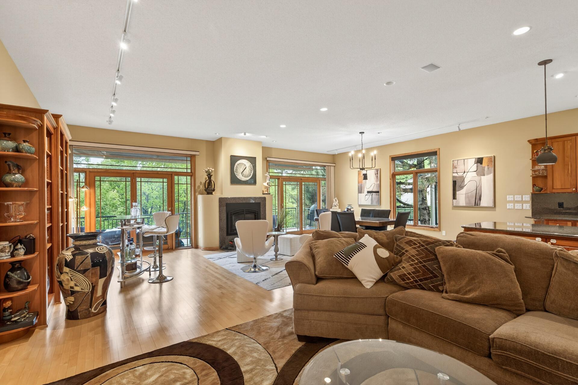11820 Bren Road Minnetonka, MN 55343 - Photo 12 of 45