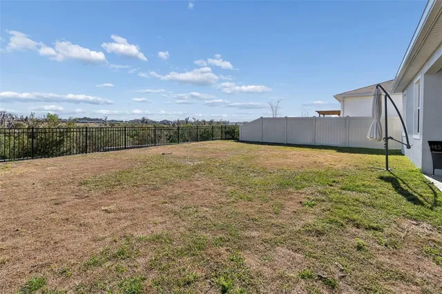 $539,500 | 9882 Shoreline Vw Way, Wesley Chapel, FL 33545