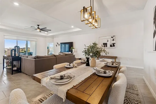 $539,500 | 9882 Shoreline Vw Way, Wesley Chapel, FL 33545