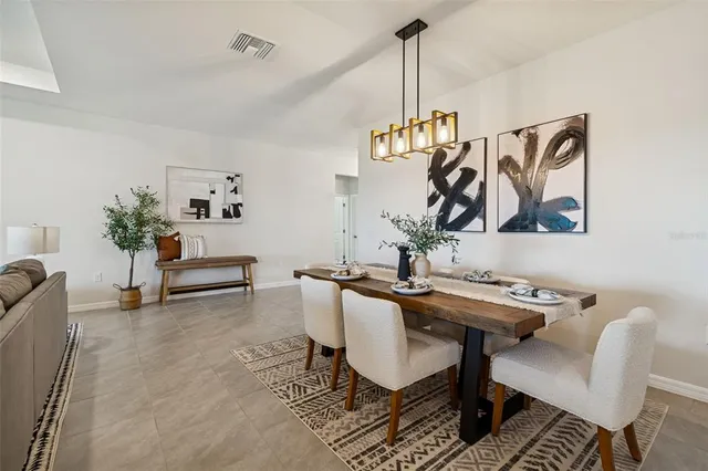 $539,500 | 9882 Shoreline Vw Way, Wesley Chapel, FL 33545