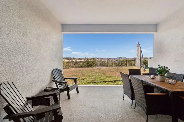 $539,500 | 9882 Shoreline Vw Way, Wesley Chapel, FL 33545