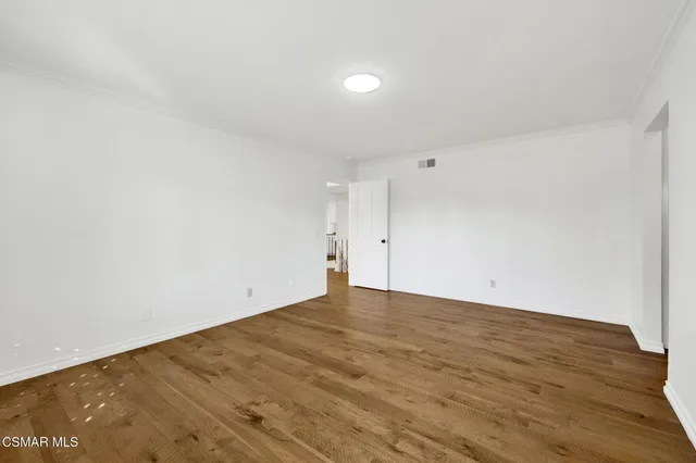 $7,600 | 5715 Emerson Court, Agoura Hills, CA 91301