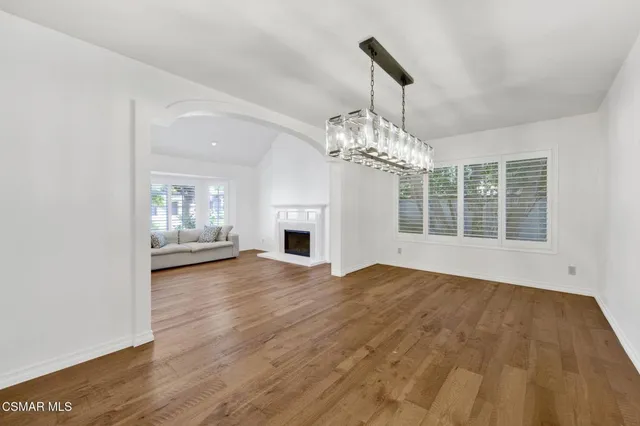 $7,600 | 5715 Emerson Court, Agoura Hills, CA 91301