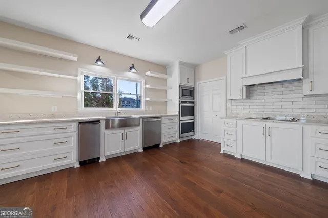 $1,650,000 | 211 Lakecrest Drive Northeast, Milledgeville, GA 31061