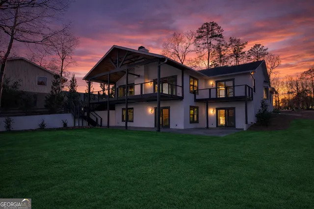 $1,650,000 | 211 Lakecrest Drive Northeast, Milledgeville, GA 31061