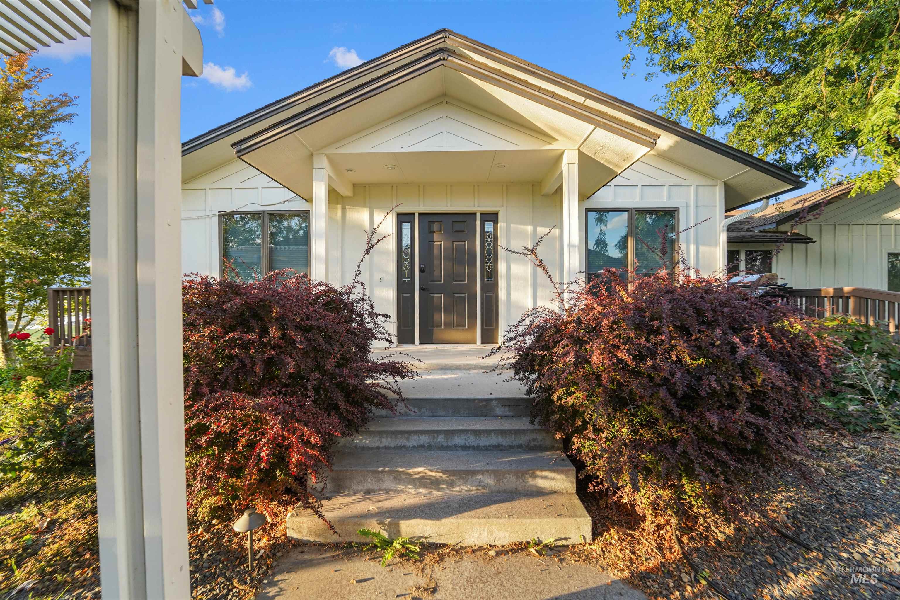 12730 Sunny Slope Road Caldwell, ID 83607 - Photo 43 of 50 Property entrance