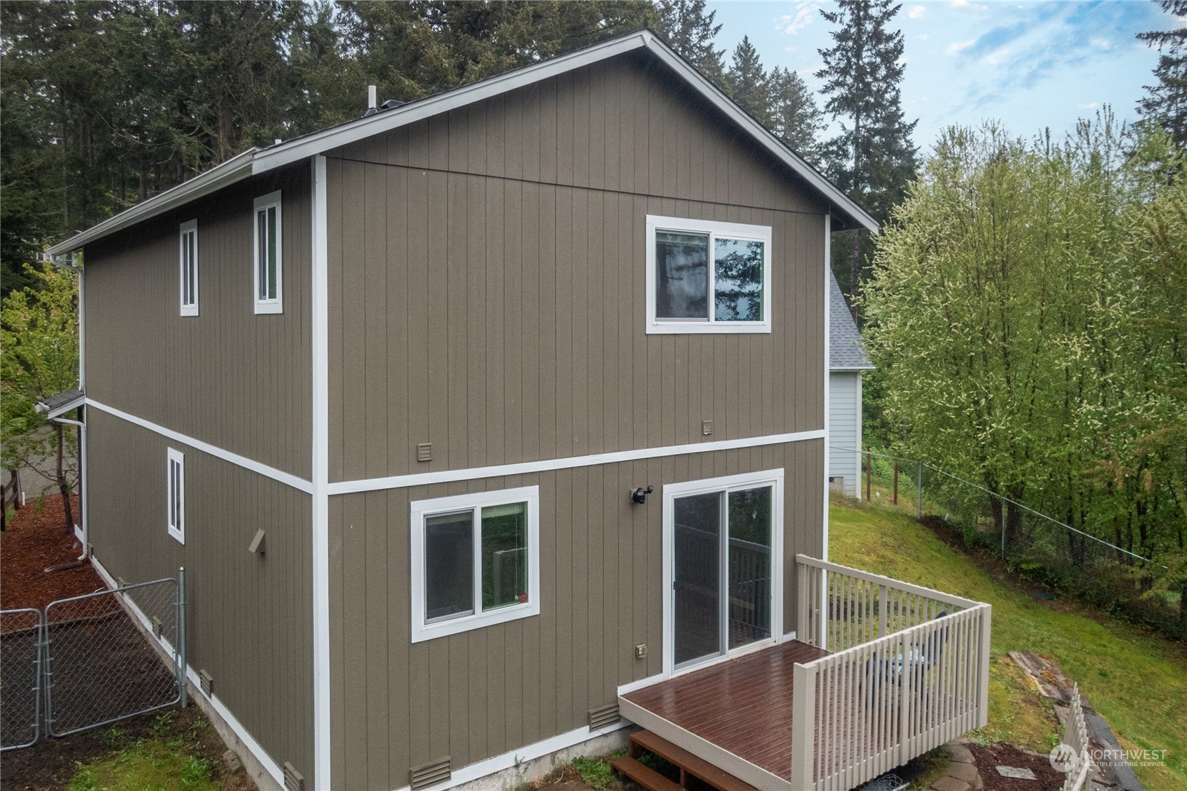 112 Northeast Larson Lake Road Belfair, WA 98528 - Photo 17 of 20 Gallery Image 17