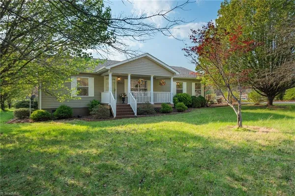 $249,900 | 5150 Paramount Road, Pfafftown, NC 27040