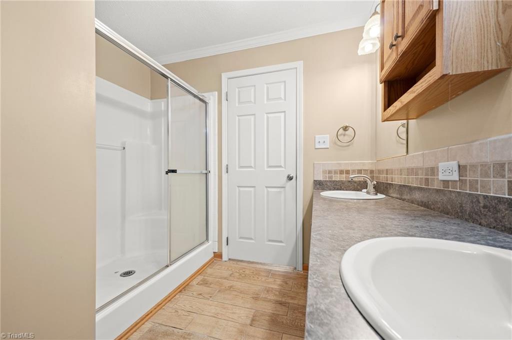 5150 Paramount Road Pfafftown, NC 27040 - Photo 19 of 44 Gallery Image 19