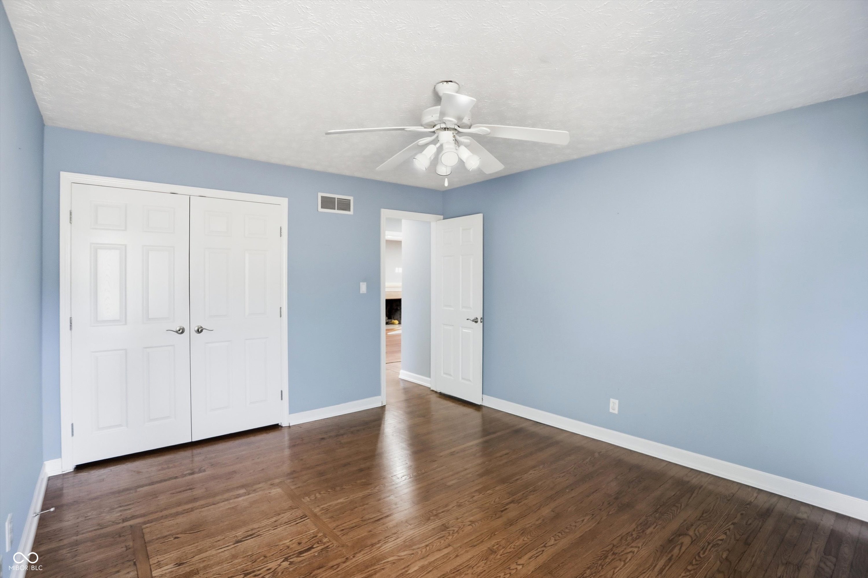 7026 Spring Mill Road Indianapolis, IN 46260 - Photo 32 of 48