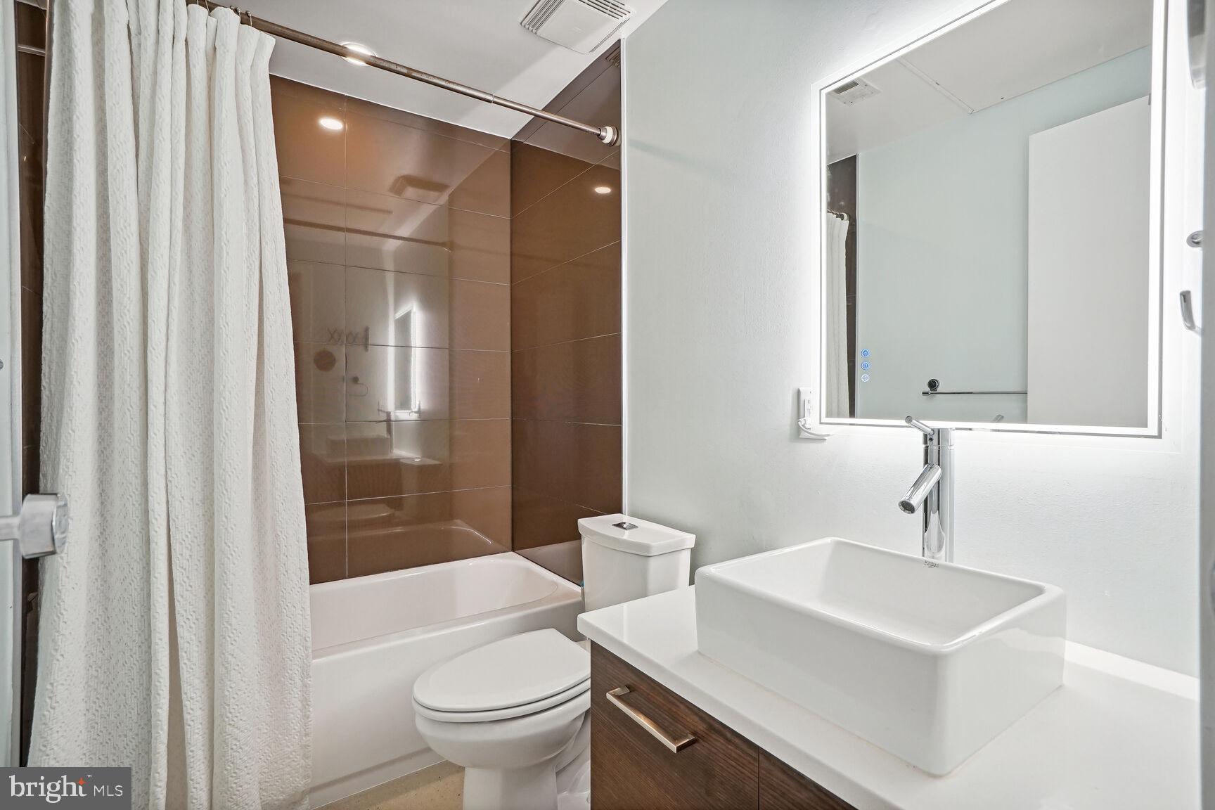 1020 Monroe Street Northwest, Unit 203 Washington, DC 20010 - Photo 13 of 15