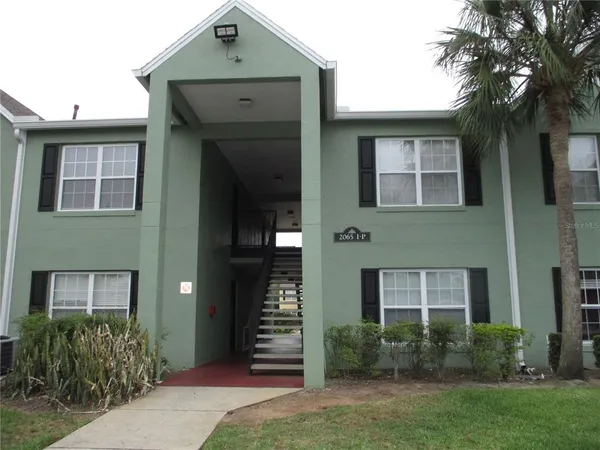 $1,695 | 2065 Dixie Belle Drive, Unit N, Orlando, FL 32812