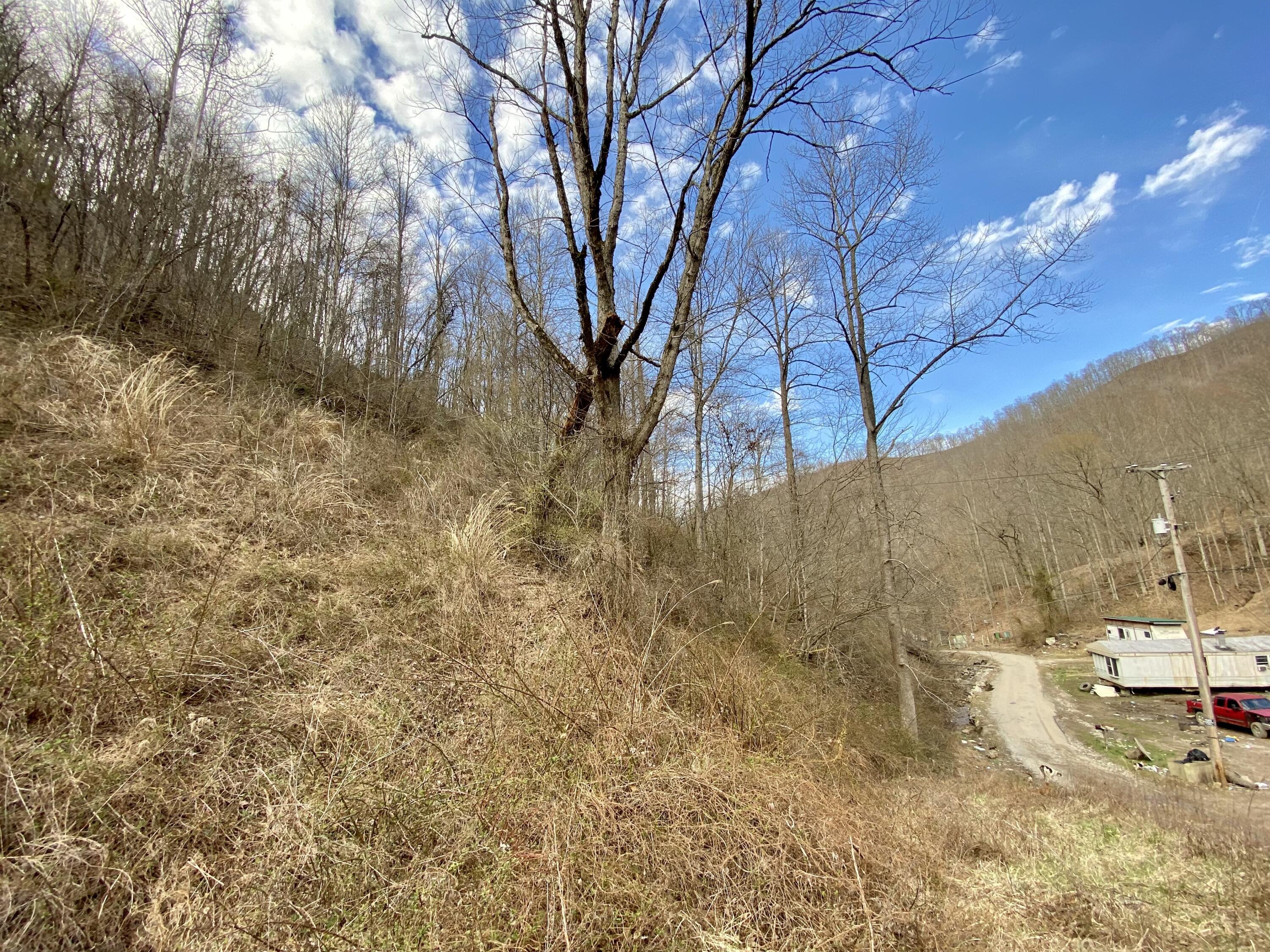 1344 Potato Branch Road Topmost, KY 41862 - Photo 3 of 3 IMG_5348